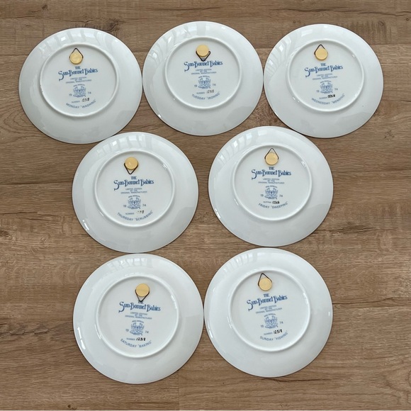 Vintage 1974 Complete Set of 7 Royal Bayreuth Sun-Bonnet Babies 7 days Plates LE - Picture 2 of 11